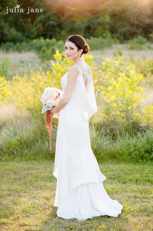 Outdoor Wedding Photography by Connecticut Wedding Photographer Julia Jane Studios  